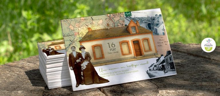 Mémoire d'un lieu, Chronologie familiale personnalisée sous forme de dépliant ouvert
