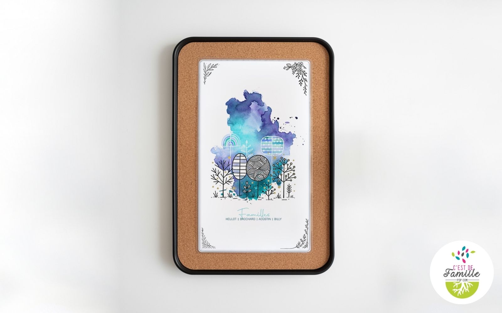 Boîte à souvenirs personnalisée contenant livres mémoire, photos anciennes et lettres manuscrites.