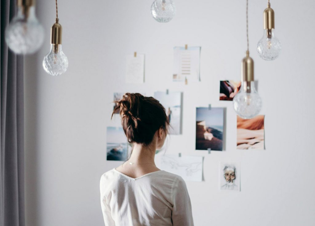 mémoire familiale. racines arbre généalogique symbole histoire familiale